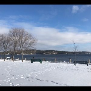 Meet your Posher, Sama